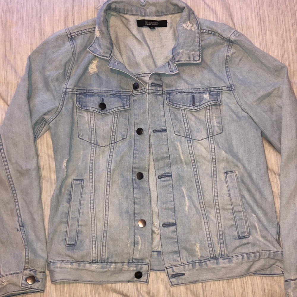 Jean jacket distressed